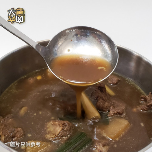 秘製泰式船麵牛肋條湯底火鍋餐 (可選4人 / 6-8人份量)